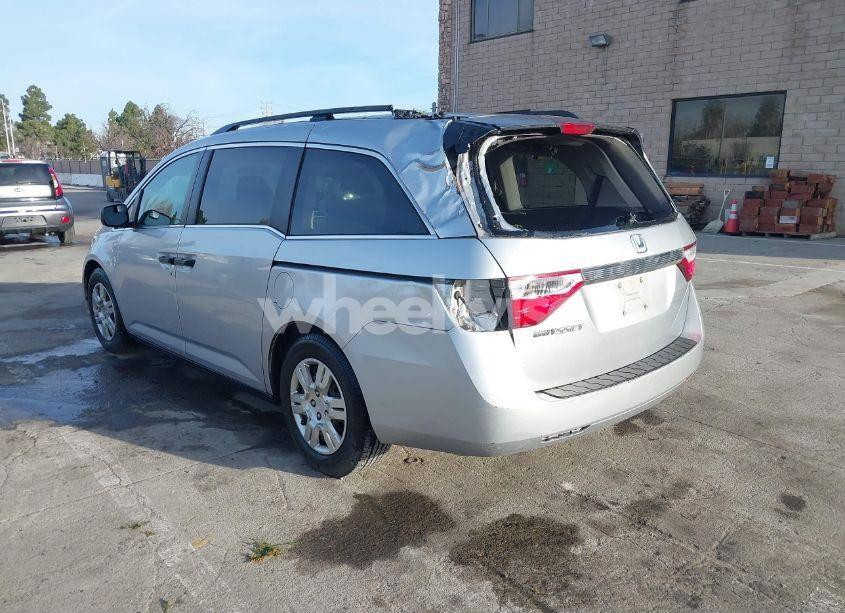 Photo 6 of 2011 Honda Odyssey LX (VIN 5FNRL5H23BB069741)
