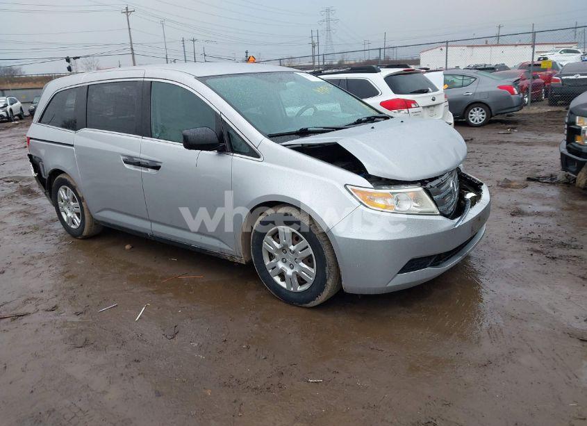 2012 Honda Odyssey LX (VIN 5FNRL5H23CB141281) main photo