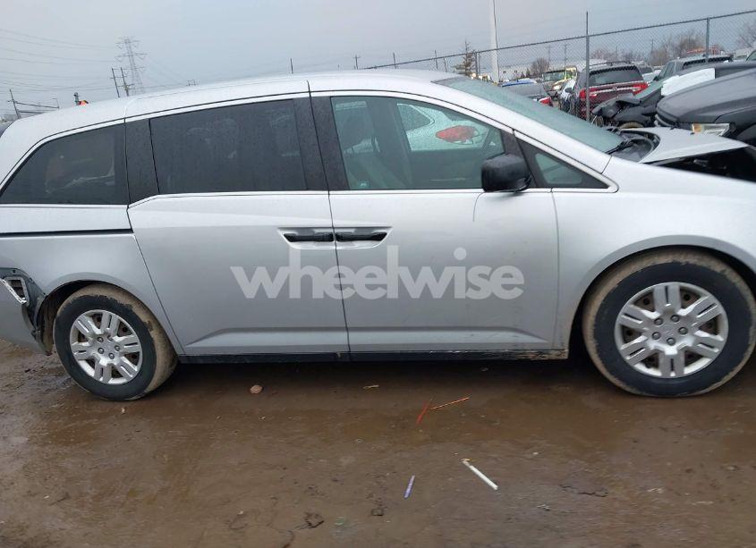 Photo 13 of 2012 Honda Odyssey LX (VIN 5FNRL5H23CB141281)