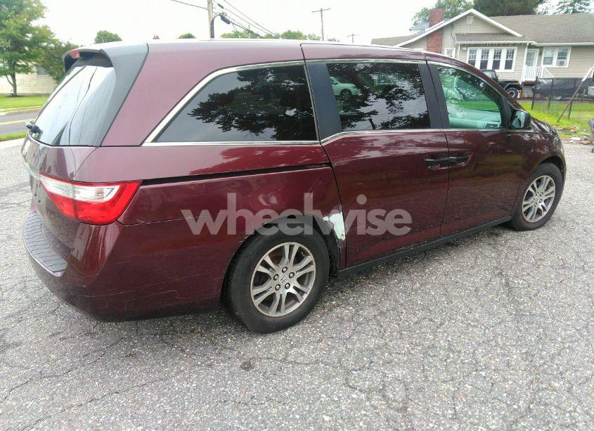 Photo 4 of 2013 Honda Odyssey LX (VIN 5FNRL5H23DB052215)