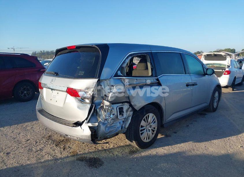 Photo 6 of 2016 Honda Odyssey LX (VIN 5FNRL5H23GB092606)