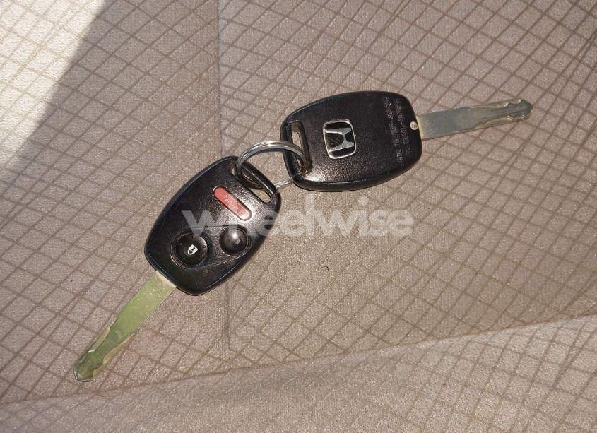 Photo 11 of 2014 Honda Odyssey LX (VIN 5FNRL5H24EB051673)