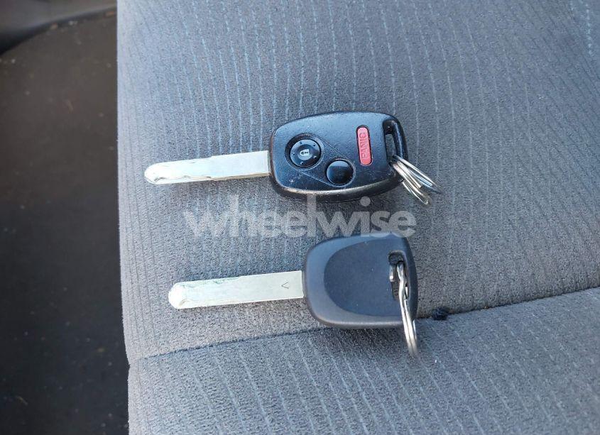 Photo 11 of 2011 Honda Odyssey LX (VIN 5FNRL5H25BB017009)