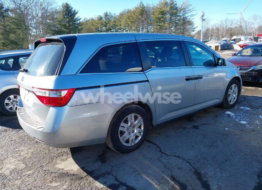 Photo 4 of 2011 Honda Odyssey LX (VIN 5FNRL5H25BB017009)