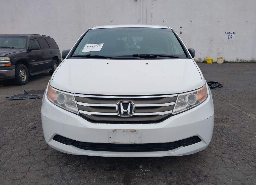 Photo 6 of 2011 Honda Odyssey LX (VIN 5FNRL5H25BB017169)