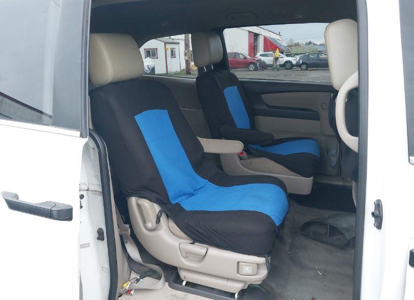 Photo 8 of 2011 Honda Odyssey LX (VIN 5FNRL5H25BB017169)