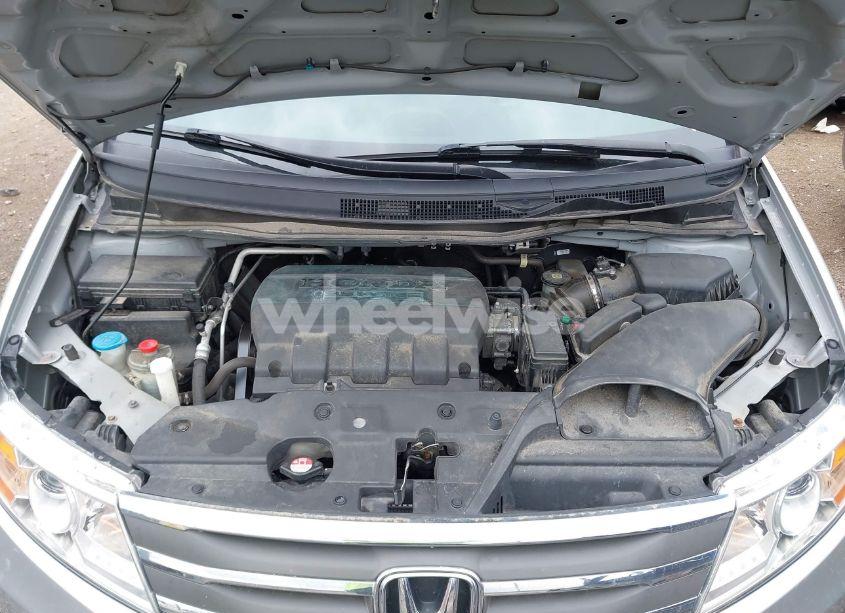 Photo 10 of 2011 Honda Odyssey LX (VIN 5FNRL5H25BB040287)