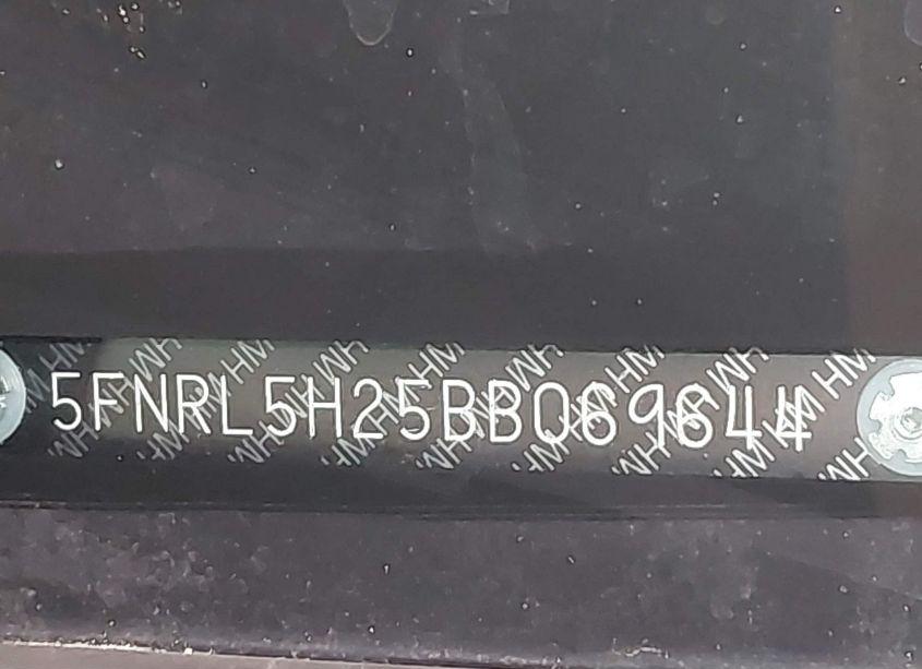 Photo 18 of 2011 Honda Odyssey LX (VIN 5FNRL5H25BB069644)