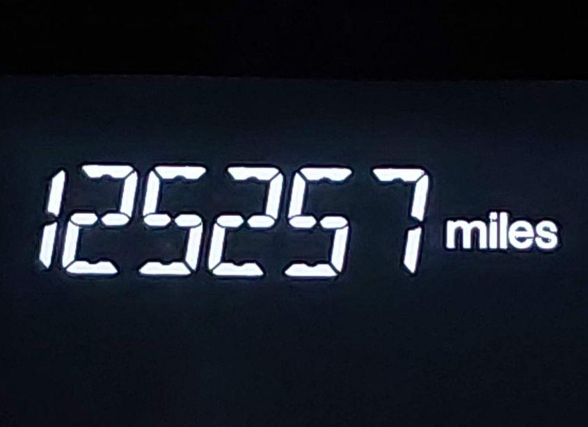 Photo 7 of 2011 Honda Odyssey LX (VIN 5FNRL5H25BB069644)