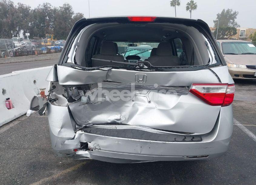 Photo 6 of 2012 Honda Odyssey LX (VIN 5FNRL5H25CB027587)