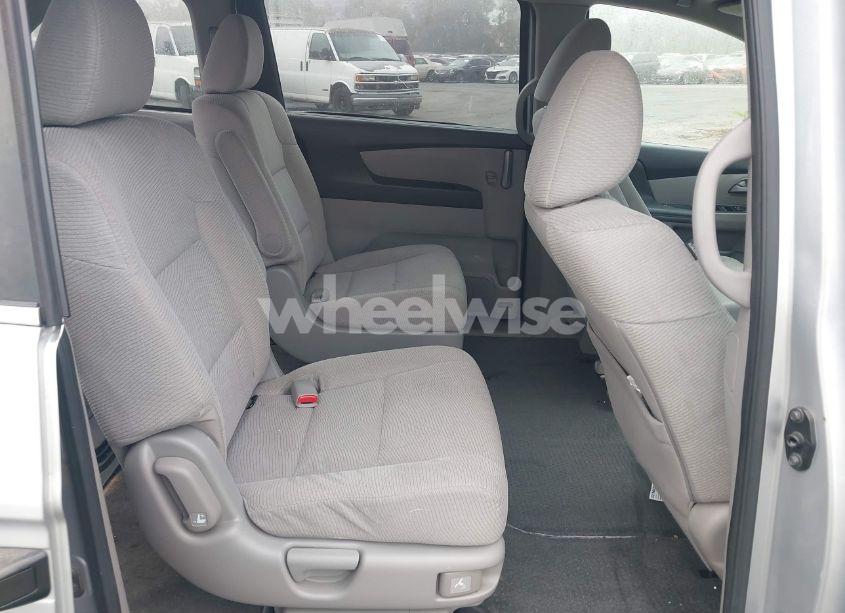 Photo 8 of 2012 Honda Odyssey LX (VIN 5FNRL5H25CB027587)