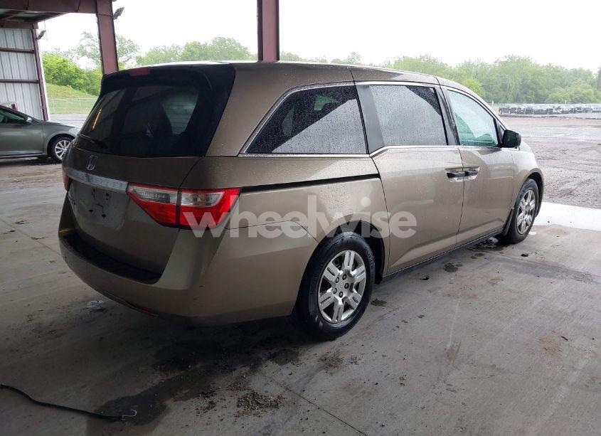 Photo 4 of 2012 Honda Odyssey LX (VIN 5FNRL5H25CB132727)