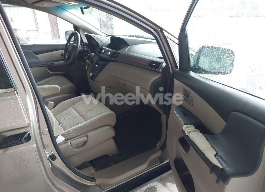 Photo 5 of 2012 Honda Odyssey LX (VIN 5FNRL5H25CB132727)