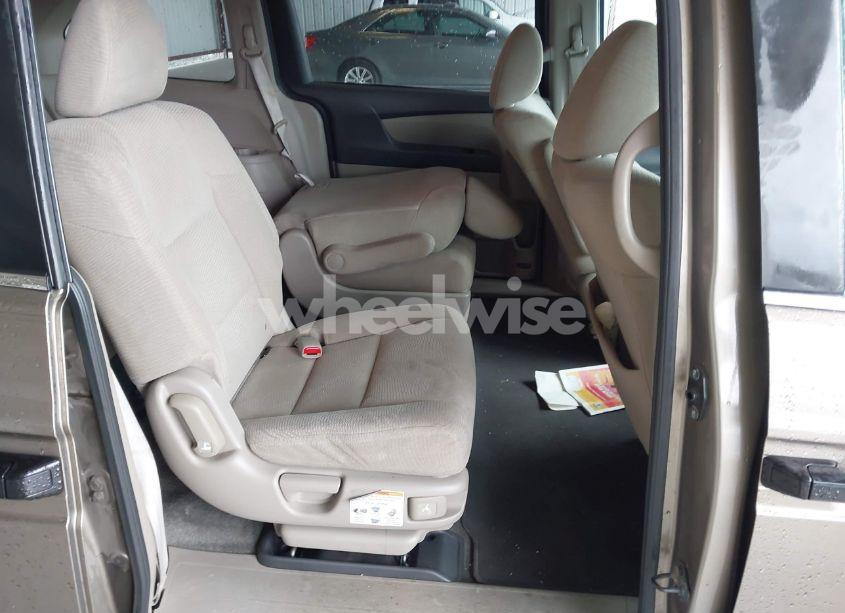 Photo 8 of 2012 Honda Odyssey LX (VIN 5FNRL5H25CB132727)