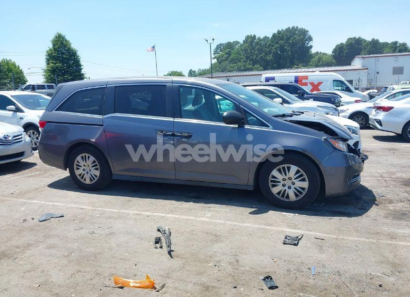 Photo 13 of 2014 Honda Odyssey LX (VIN 5FNRL5H25EB118703)