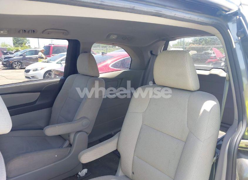 Photo 8 of 2014 Honda Odyssey LX (VIN 5FNRL5H25EB118703)