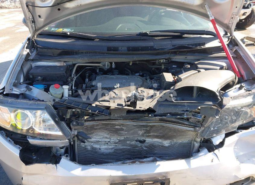 Photo 10 of 2015 Honda Odyssey LX (VIN 5FNRL5H25FB081704)