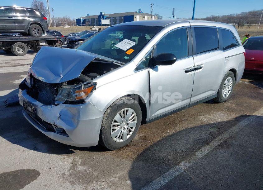 Photo 2 of 2015 Honda Odyssey LX (VIN 5FNRL5H25FB081704)