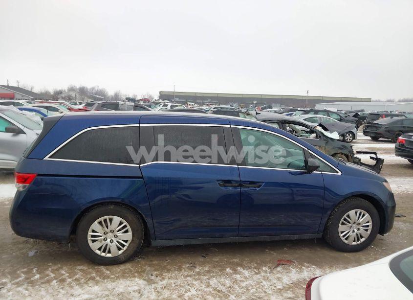 Photo 13 of 2015 Honda Odyssey LX (VIN 5FNRL5H25FB112367)