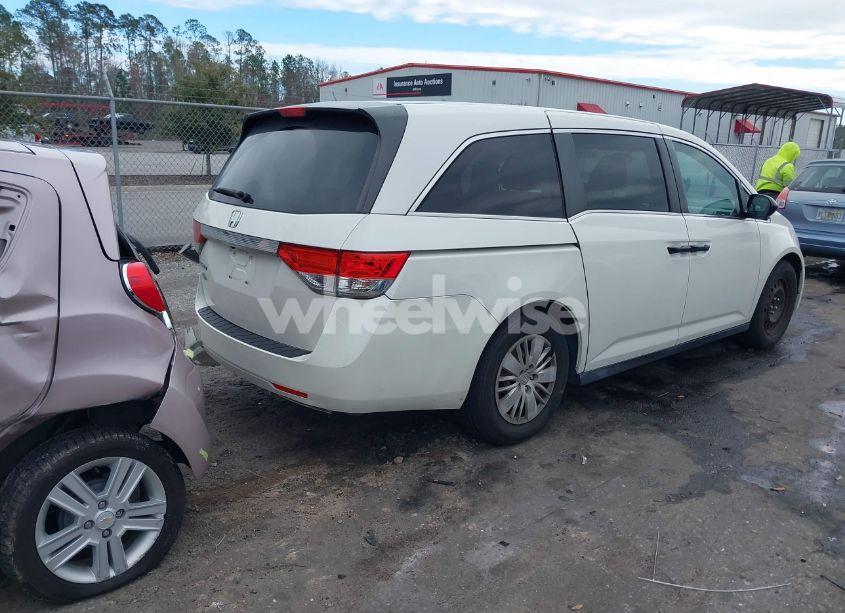 Photo 4 of 2016 Honda Odyssey LX (VIN 5FNRL5H25GB052446)