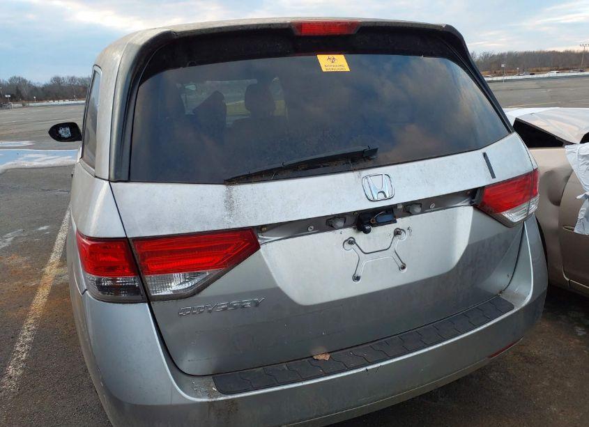 Photo 3 of 2014 Honda Odyssey LX (VIN 5FNRL5H26EB053277)