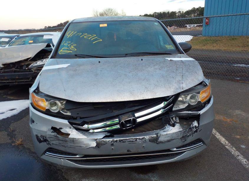 Photo 6 of 2014 Honda Odyssey LX (VIN 5FNRL5H26EB053277)