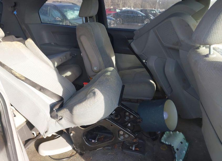 Photo 8 of 2014 Honda Odyssey LX (VIN 5FNRL5H26EB053277)