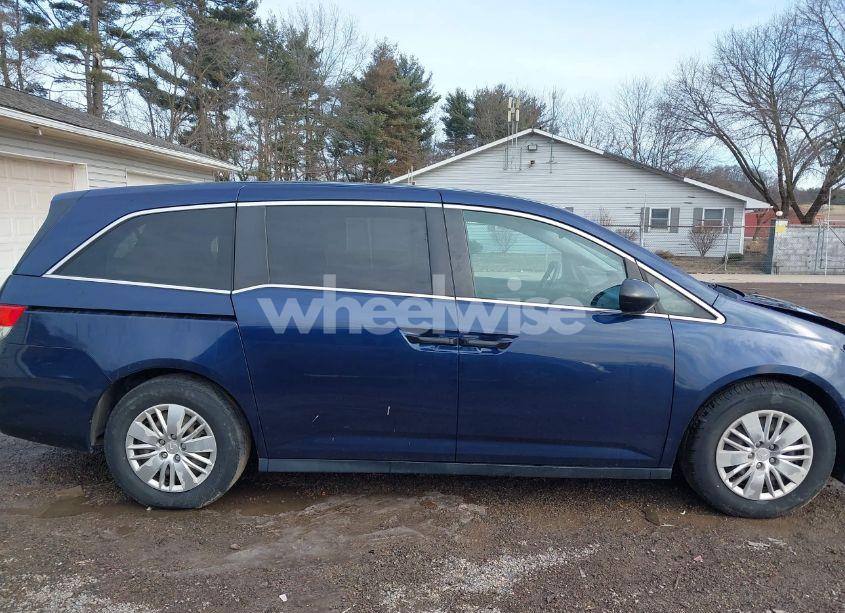Photo 13 of 2014 Honda Odyssey LX (VIN 5FNRL5H26EB100095)