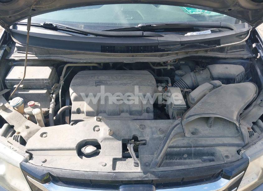 Photo 10 of 2014 Honda Odyssey LX (VIN 5FNRL5H26EB115406)