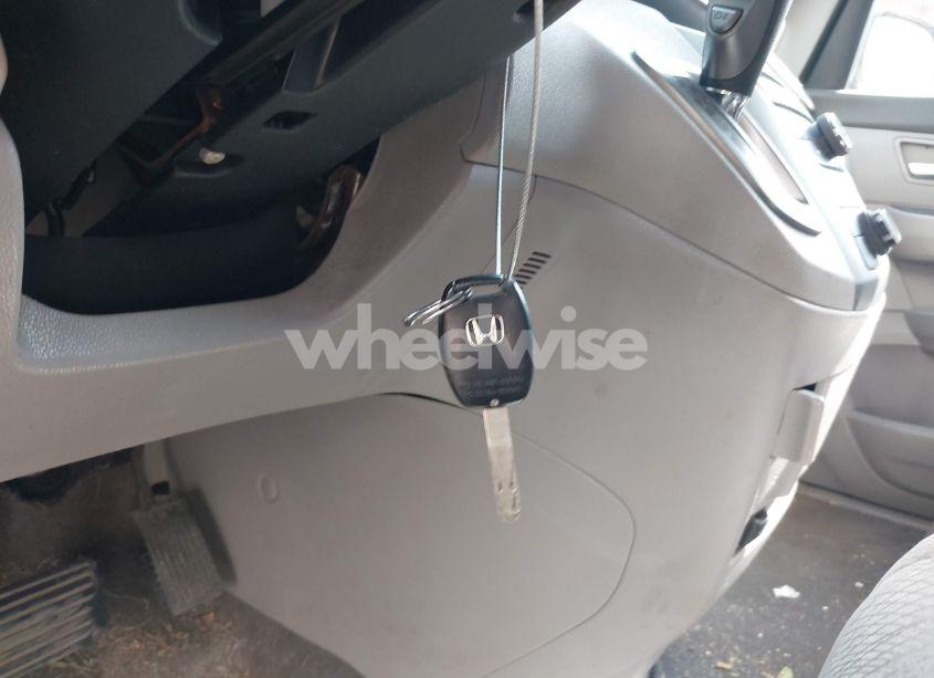 Photo 11 of 2014 Honda Odyssey LX (VIN 5FNRL5H26EB115406)