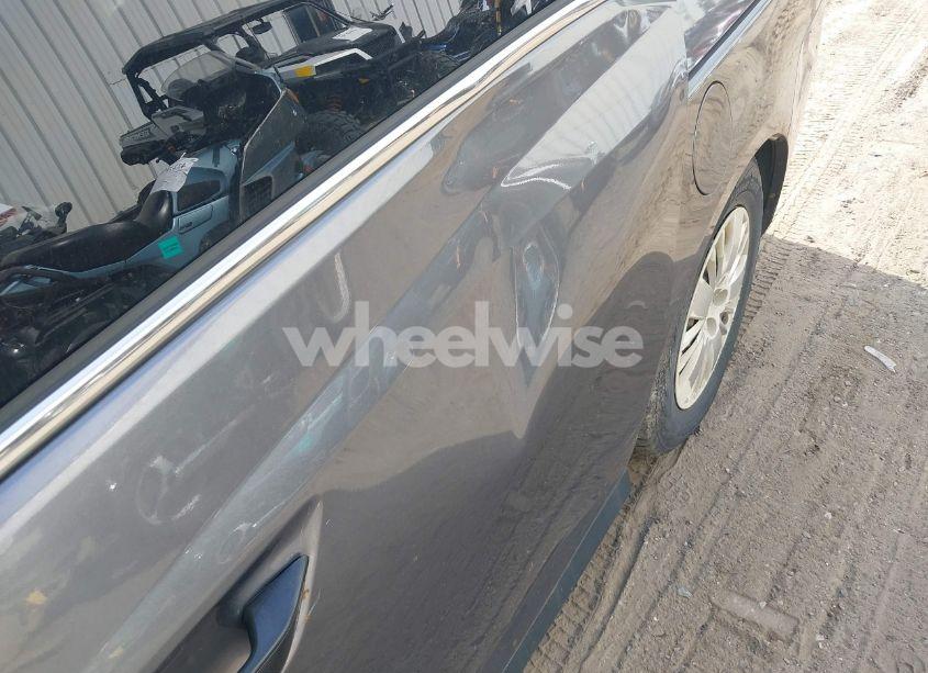 Photo 6 of 2014 Honda Odyssey LX (VIN 5FNRL5H26EB115406)