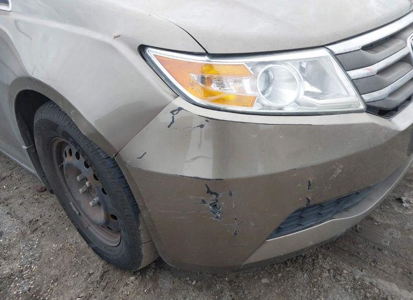 Photo 6 of 2013 Honda Odyssey LX (VIN 5FNRL5H27DB063864)