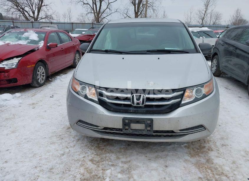 Photo 13 of 2014 Honda Odyssey LX (VIN 5FNRL5H27EB006176)