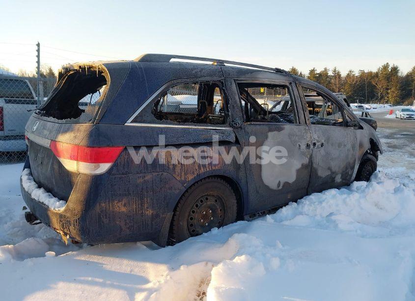 Photo 4 of 2014 Honda Odyssey LX (VIN 5FNRL5H27EB110733)