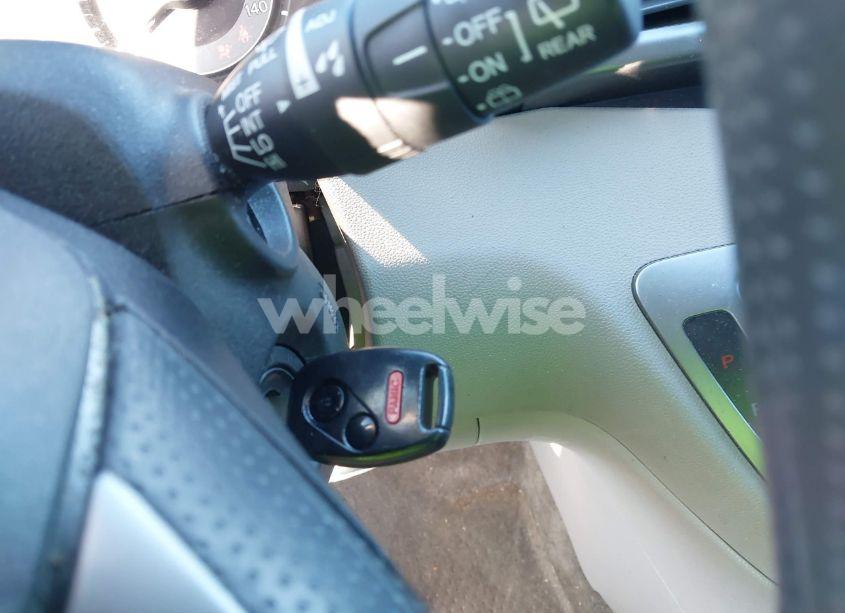Photo 11 of 2015 Honda Odyssey LX (VIN 5FNRL5H27FB041138)
