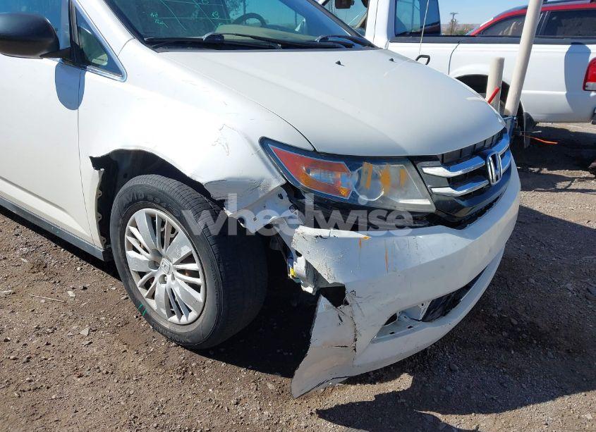 Photo 6 of 2015 Honda Odyssey LX (VIN 5FNRL5H27FB098326)