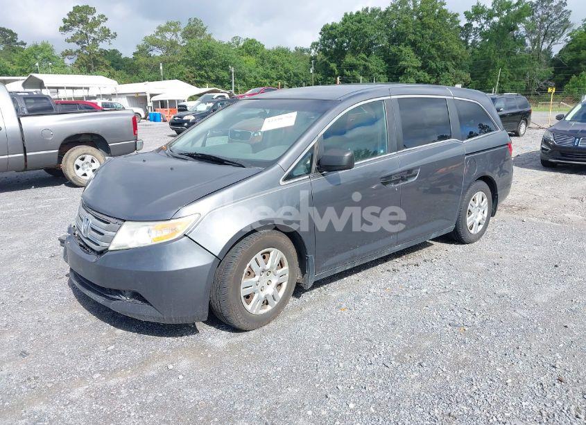Photo 2 of 2012 Honda Odyssey LX (VIN 5FNRL5H28CB114819)