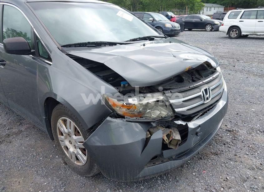 Photo 6 of 2012 Honda Odyssey LX (VIN 5FNRL5H28CB114819)