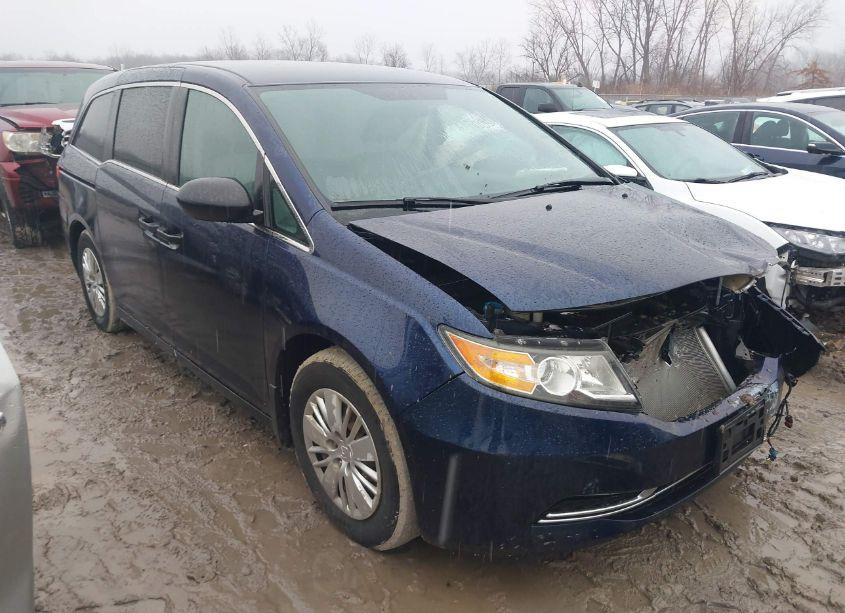 2014 Honda Odyssey LX (VIN 5FNRL5H28EB110711) main photo
