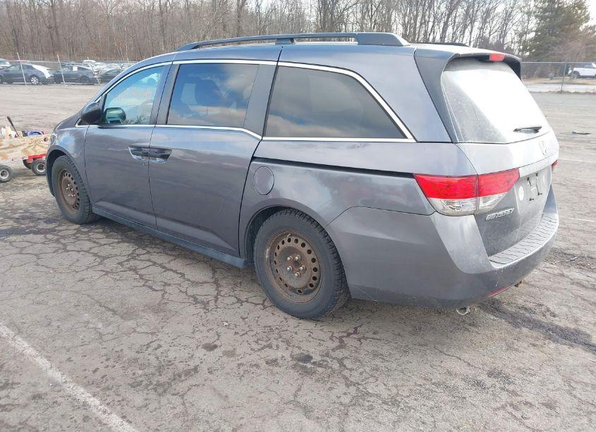 Photo 3 of 2015 Honda Odyssey LX (VIN 5FNRL5H28FB021397)