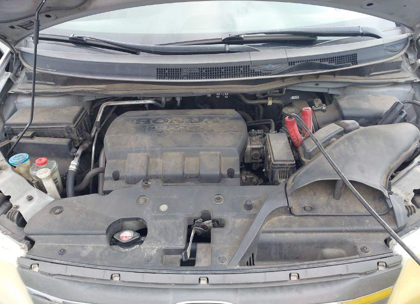 Photo 10 of 2011 Honda Odyssey LX (VIN 5FNRL5H29BB020575)