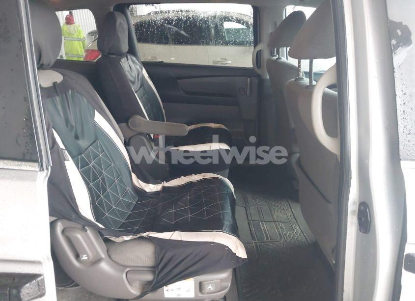 Photo 8 of 2012 Honda Odyssey LX (VIN 5FNRL5H29CB048023)