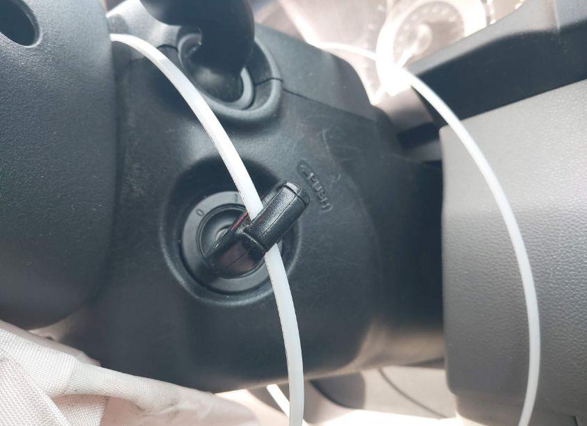 Photo 11 of 2014 Honda Odyssey LX (VIN 5FNRL5H29EB066282)