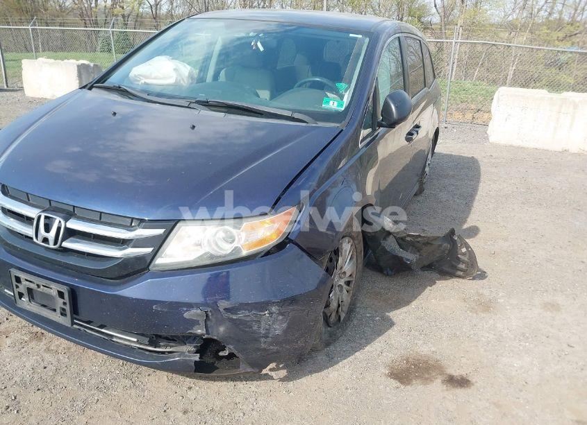 Photo 6 of 2014 Honda Odyssey LX (VIN 5FNRL5H29EB090470)