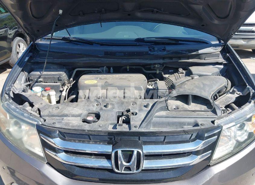 Photo 10 of 2014 Honda Odyssey LX (VIN 5FNRL5H29EB108708)