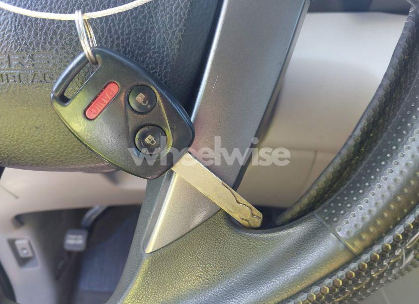 Photo 11 of 2014 Honda Odyssey LX (VIN 5FNRL5H29EB108708)