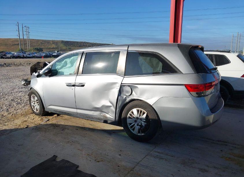 Photo 14 of 2016 Honda Odyssey LX (VIN 5FNRL5H29GB127911)