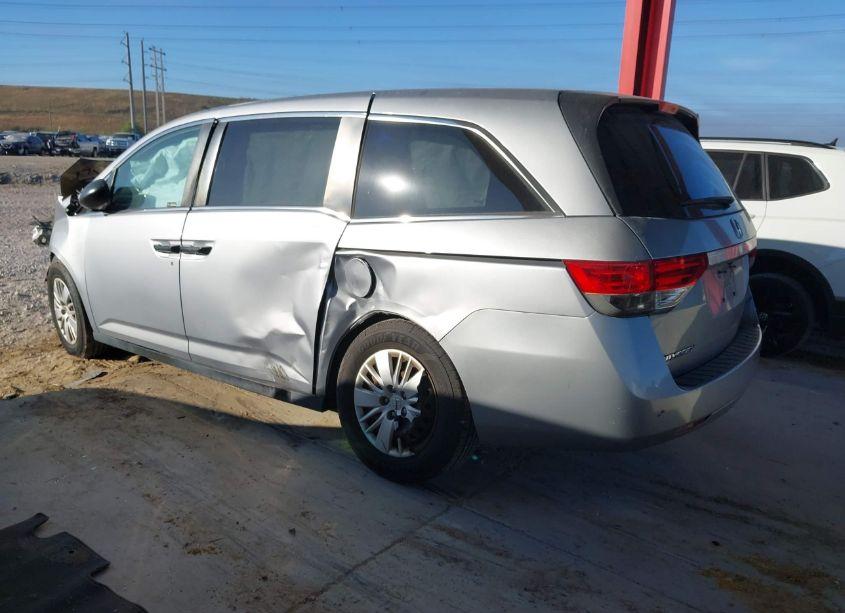 Photo 3 of 2016 Honda Odyssey LX (VIN 5FNRL5H29GB127911)