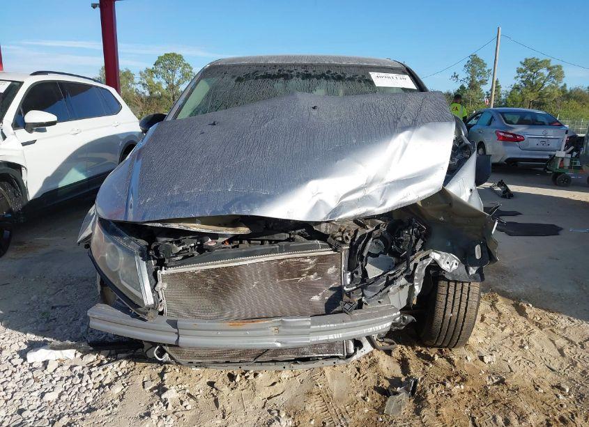 Photo 6 of 2016 Honda Odyssey LX (VIN 5FNRL5H29GB127911)