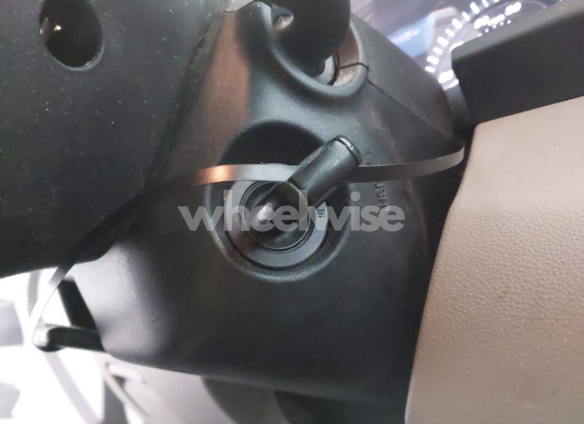 Photo 11 of 2016 Honda Odyssey LX (VIN 5FNRL5H29GB144823)